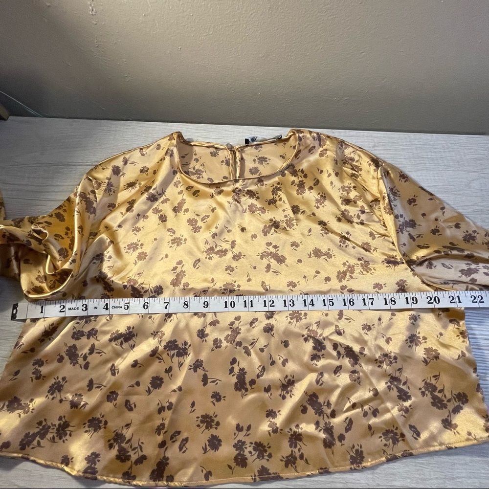 Zara Cropped Blouse Size XL - Picture 5 of 8